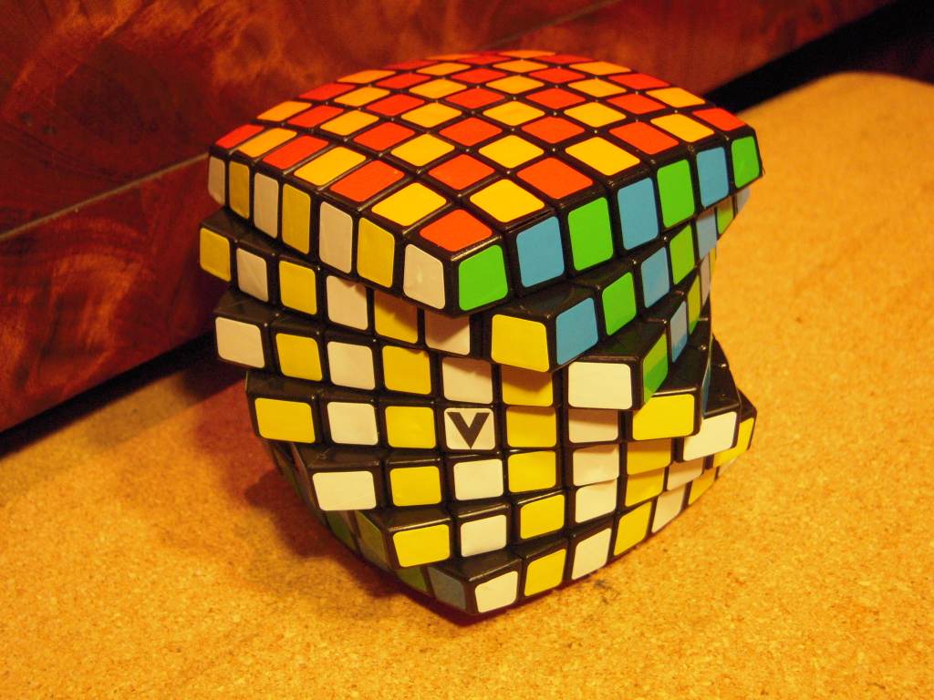 The V-CUBE 7